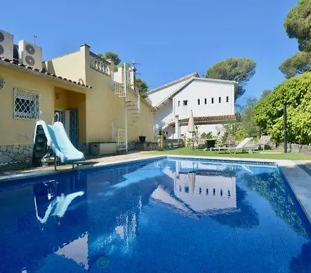 En Platja De Aro With Pool 450m From The * Platja d'Aro