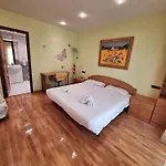 En Platja De Aro With Pool 450m From The Villa *