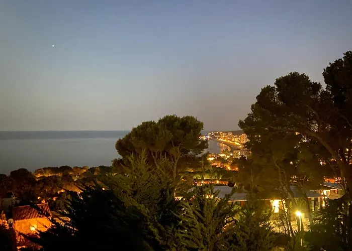 En Platja De Aro With Pool 450m From The Вілла Платжа-д'Ару